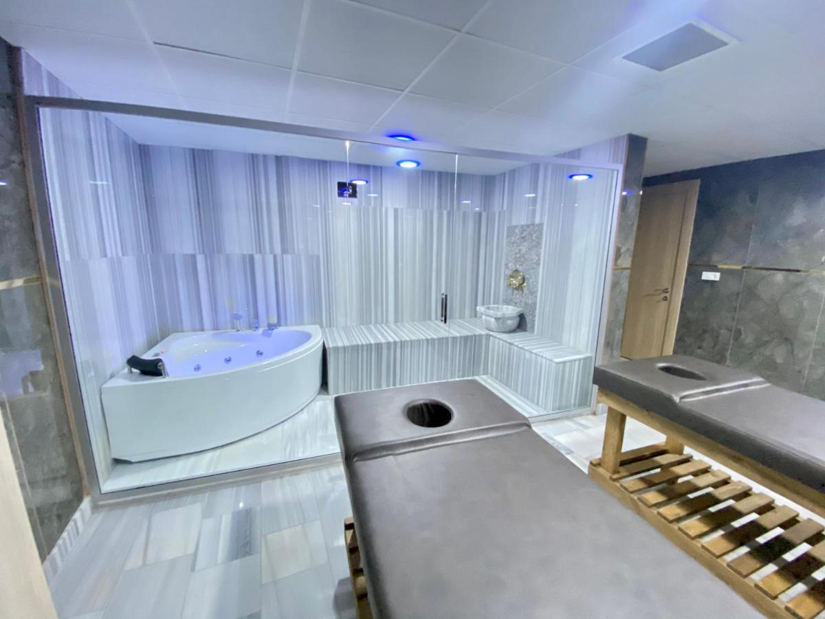 Grand Gulluk Hotel & Spa City Center Antalia Esterno foto