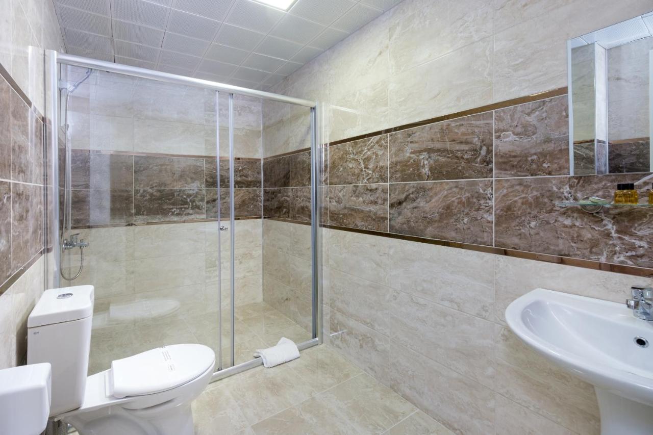 Grand Gulluk Hotel & Spa City Center Antalia Esterno foto