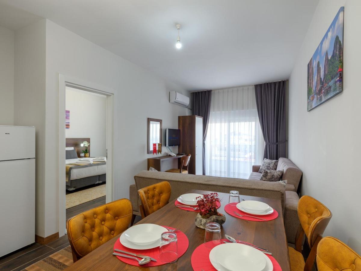 Grand Gulluk Hotel & Spa City Center Antalia Esterno foto